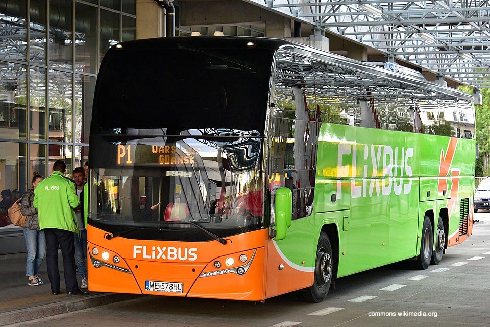Flixbus Z?Rich Wien Pearce Tobias